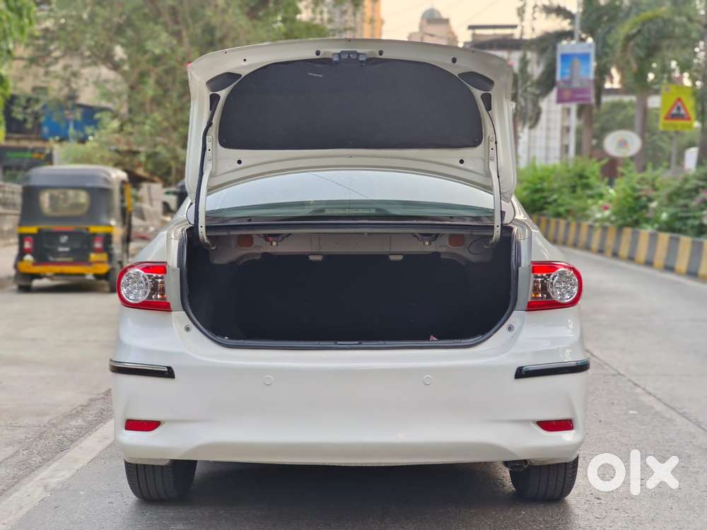 Toyota Corolla Altis 1.8g Limited, 2013, Petrol