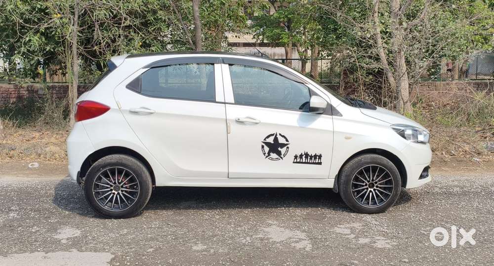 Tata Tiago 1.2 Revotron Xm, 2017, Cng & Hybrids