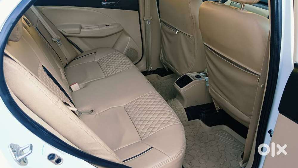 Maruti Suzuki Swift Dzire 1.2 Vxi Bsiv, 2023, Petrol