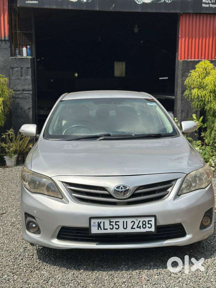 Toyota Corolla Altis J, 2011, Diesel