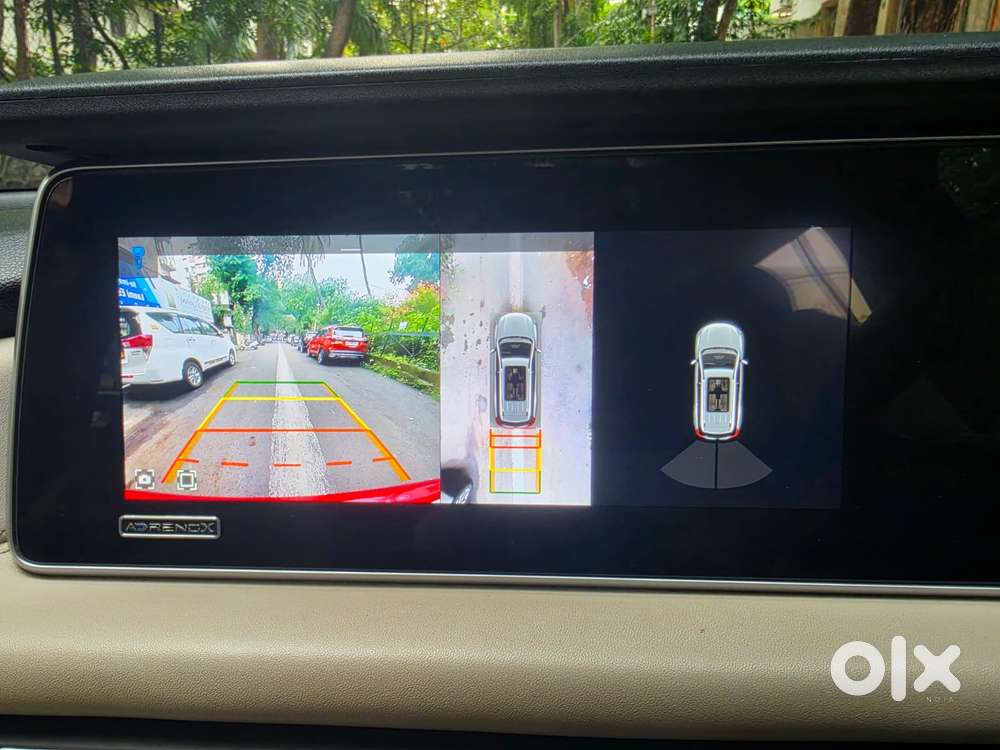 Mahindra Xuv700 2.0 Ax 7 Petrol At Luxury Pack Str, 2023, Petrol