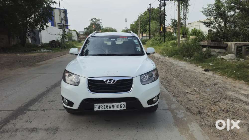 Hyundai Santa, Awd, 4 X 4, Automatic, Better Than Fortuner