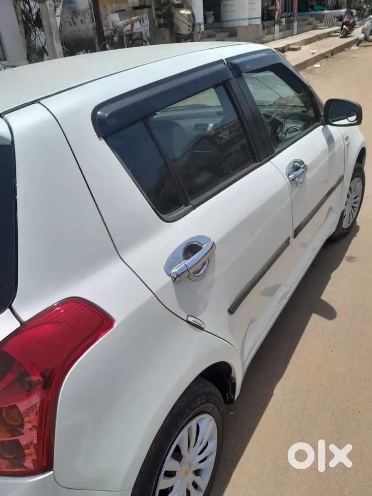 Maruti Suzuki Swift 2011
