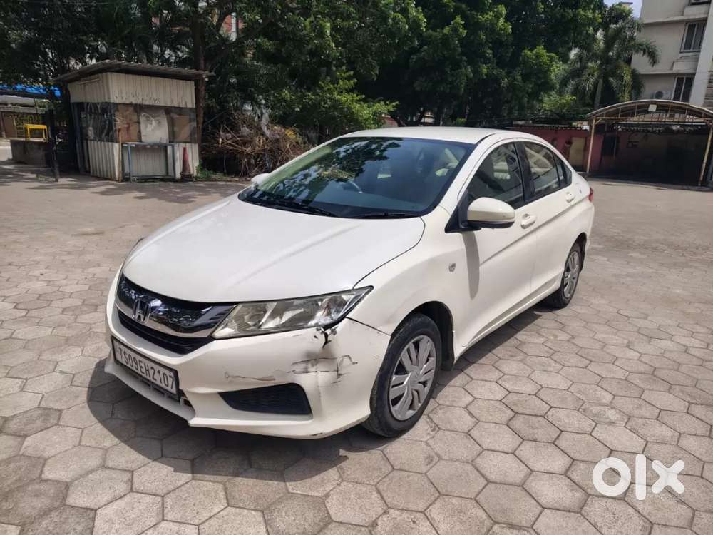 Honda City 1.5 V Mt, 2015, Petrol