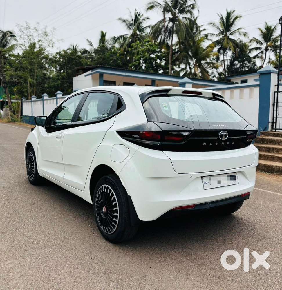 Tata Manual Petrol 2024