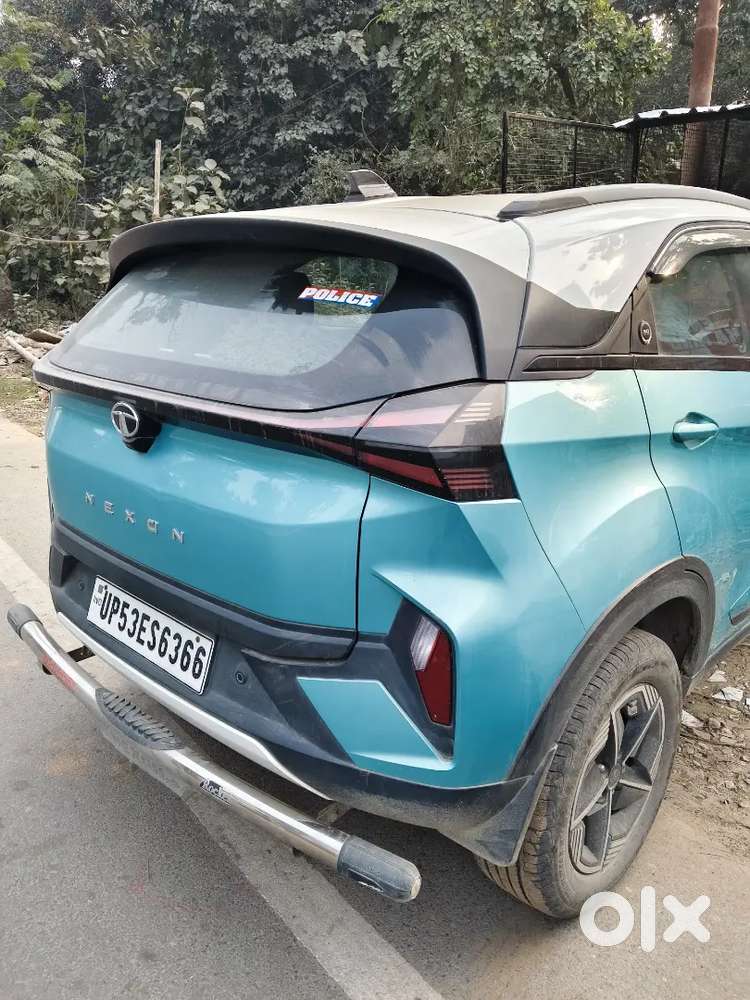 Tata Nexon  Creative Plus Dual Tone 2023 Petrol 36000 Km Driven