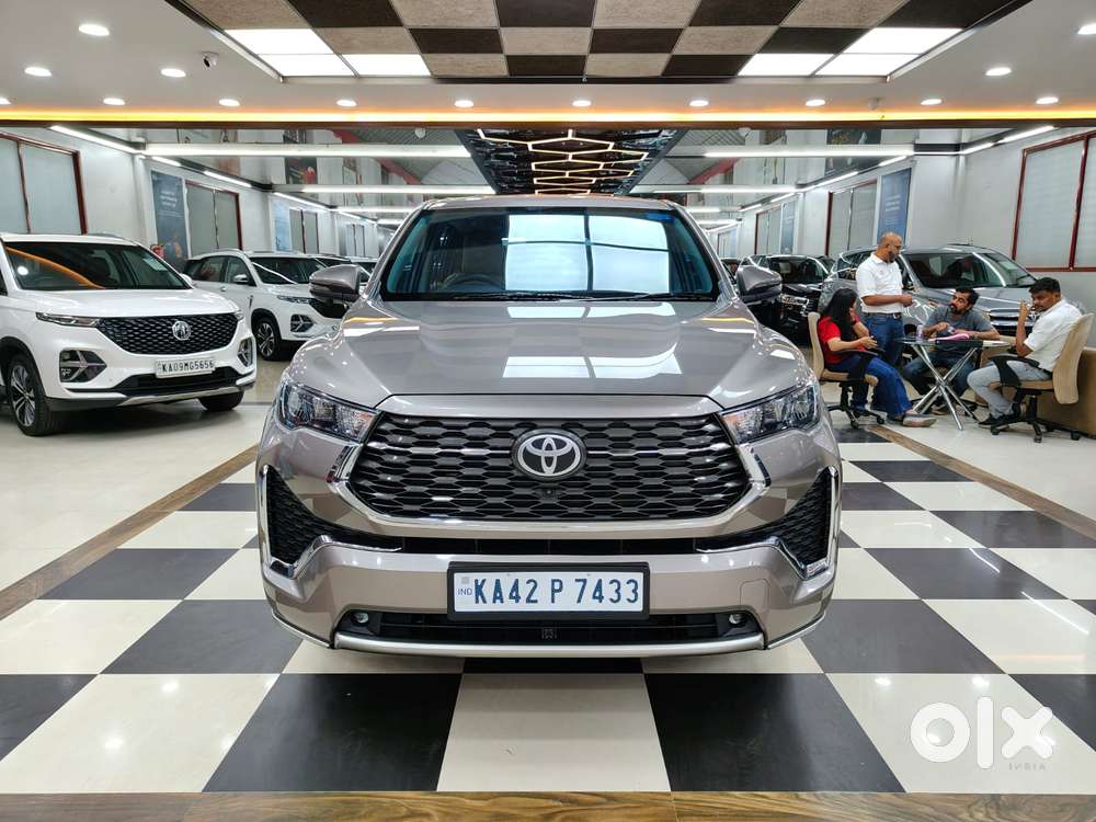 Toyota Innova Hycross 2.0 Vx Hybrid 8 Str, 2024, Petrol