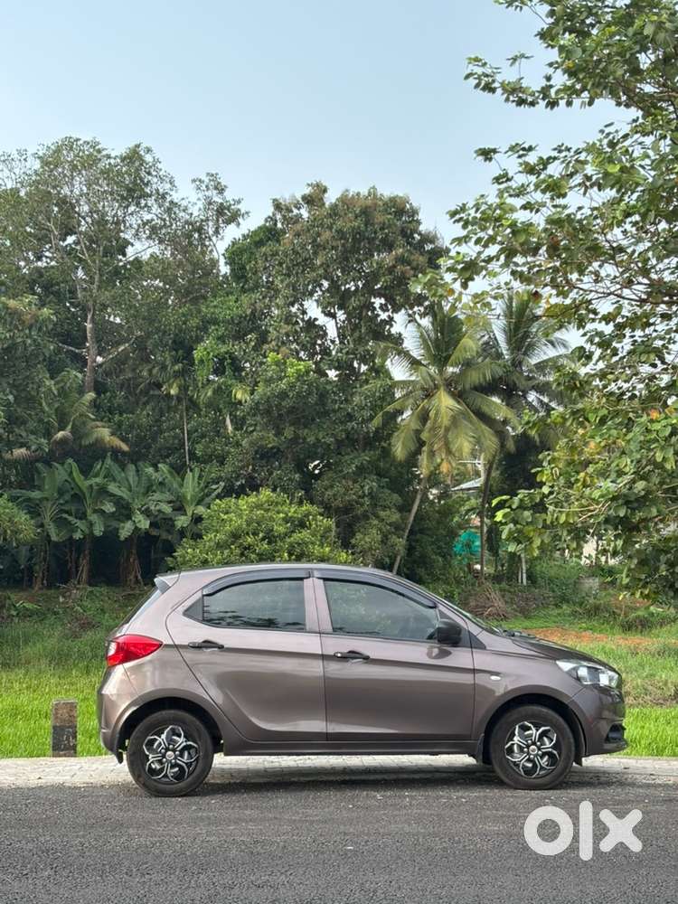 Tata Tiago Xe 1.2 Revotron Petrol | 2019 Model | Manual