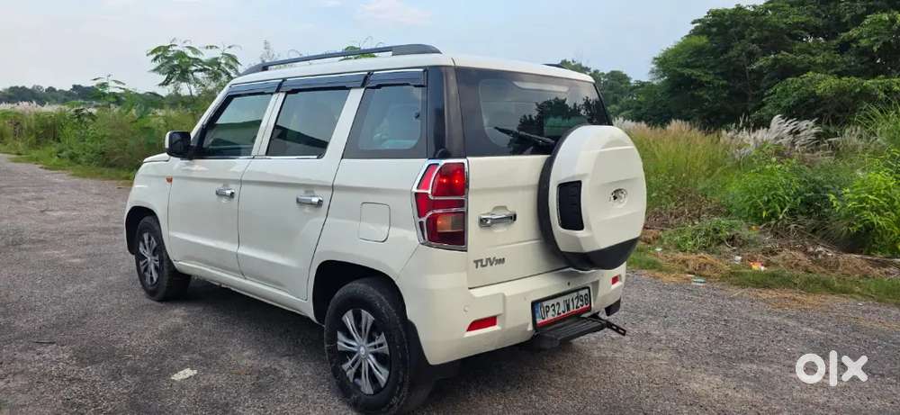 Mahindra Tuv 300 2018
