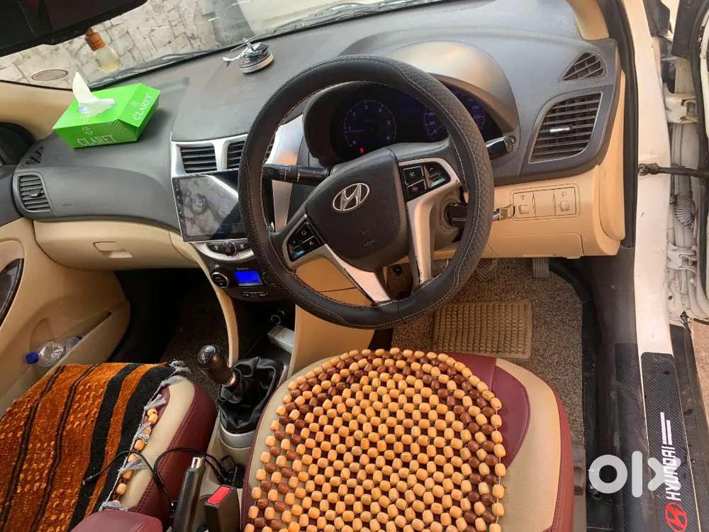 Hyundai Verna Sx 2011