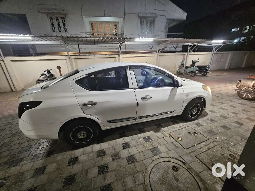 Nissan Sunny Diesel 2012