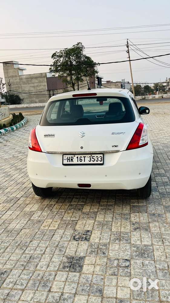 Maruti Suzuki Swift 2017 Petrol 79000 Km Driven