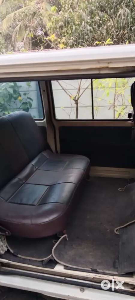 Maruti Suzuki Omni 2006