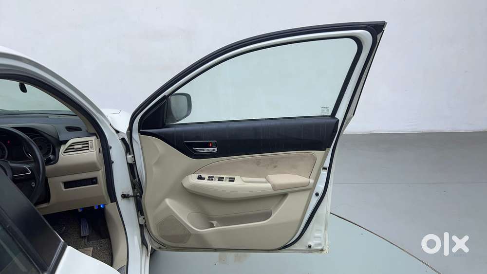 Maruti Suzuki Dzire 1.2 Vxi Amt, 2017, Petrol