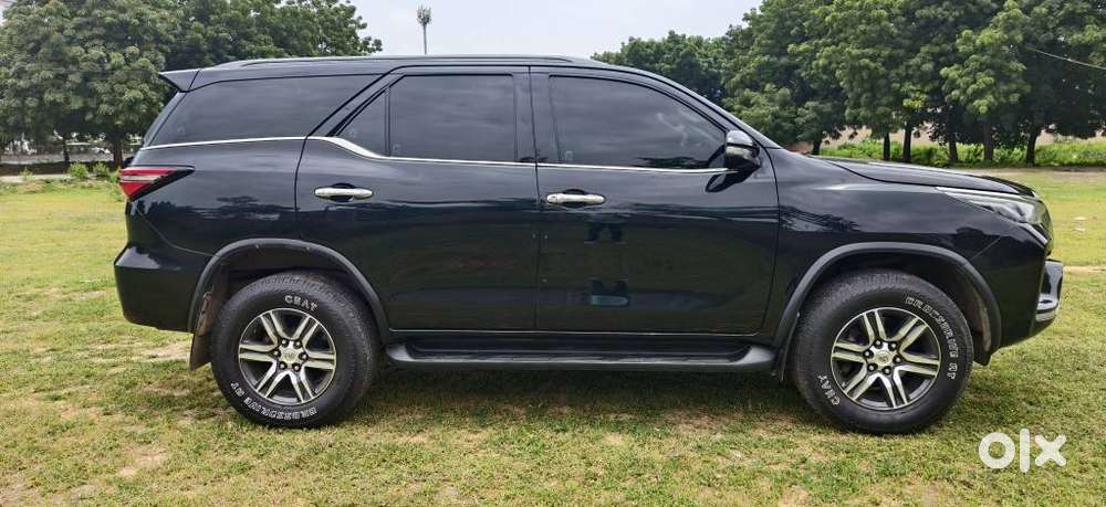 Toyota Fortuner 4x2 Mt 2.8 Diesel, 2022, Diesel