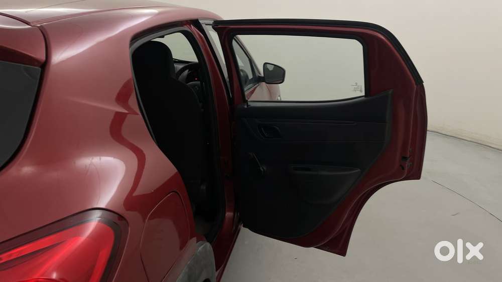 Renault Kwid 1.0 Rxt Sce Special (o), 2016, Petrol