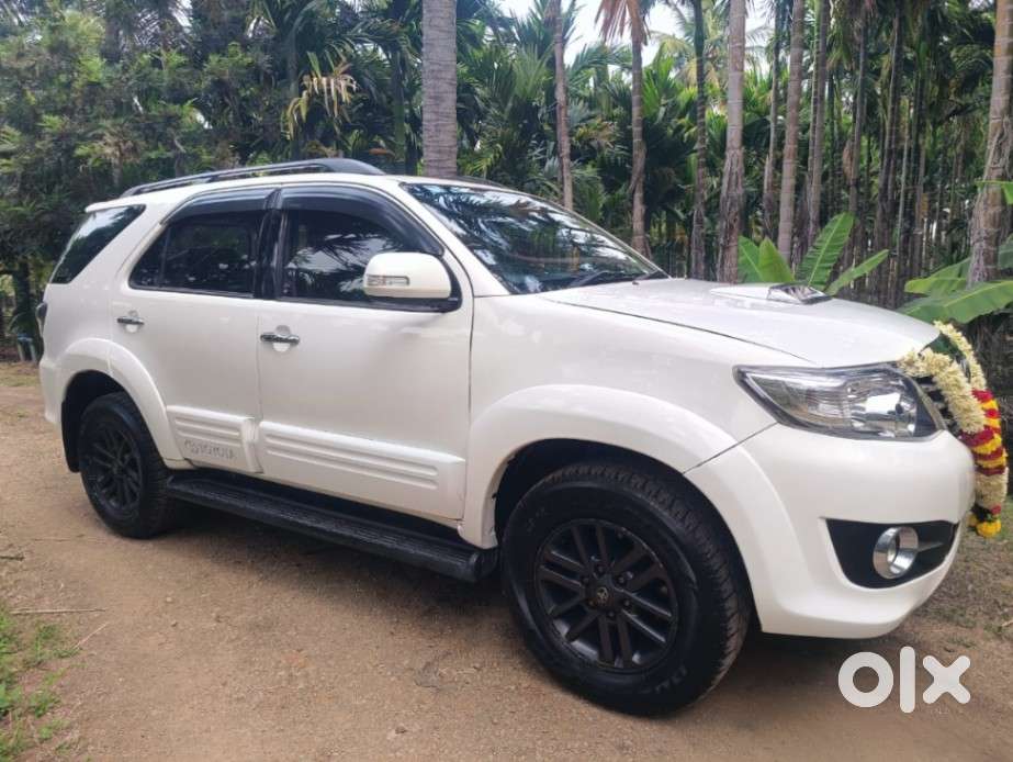 Toyota Fortuner 2011-2016 4x2 At, 2015, Diesel