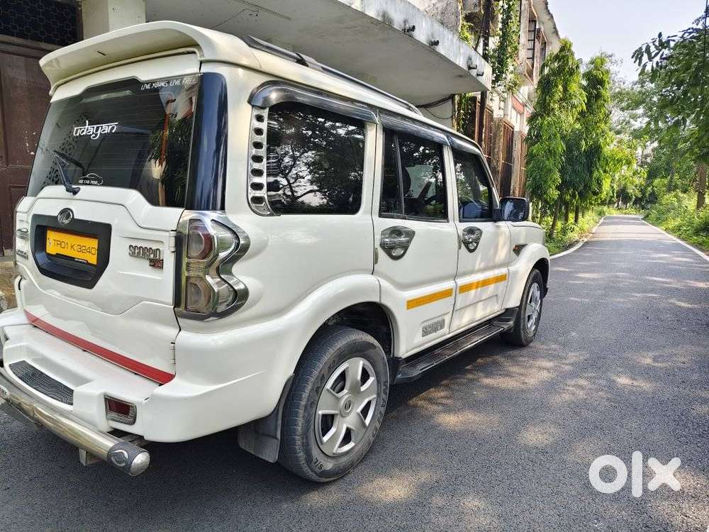 Mahindra Scorpio S6 Plus, 2016, Diesel