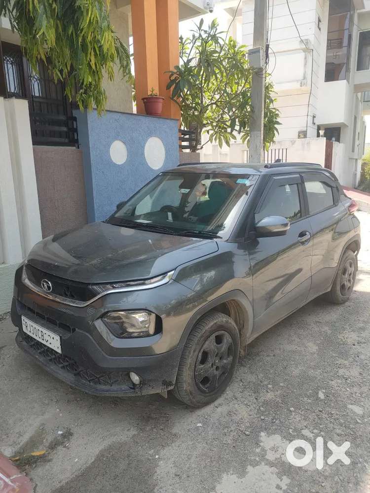 Top Model Tata Punch With Sunroof