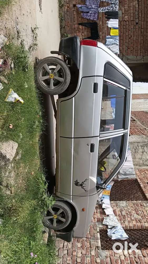 Maruti Suzuki 800 2004 मैन्युअल पेट्रोल