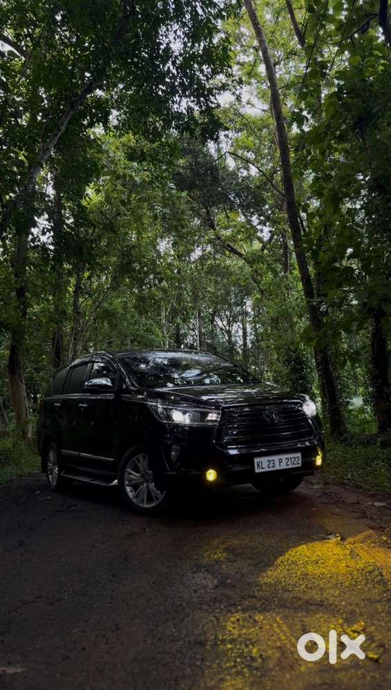 Toyota Innova Crysta 2017