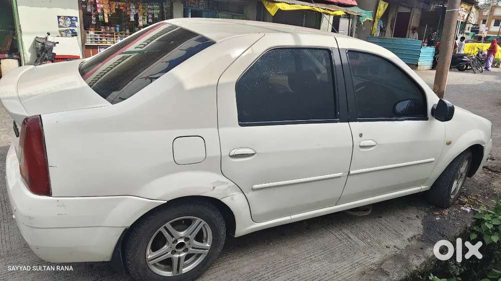 Mahindra Renault Logan 1.6 Petrol + Cng 2012 First Owner