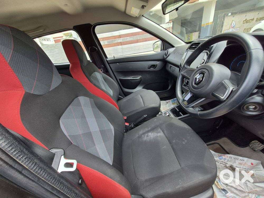Renault Kwid 1.0 Rxt (o) Easy-r, 2022, Petrol