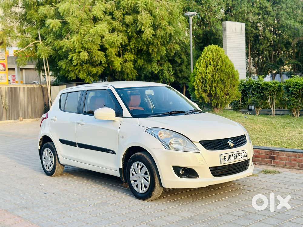 Maruti Suzuki Swift Lxi Option, 2014, Petrol
