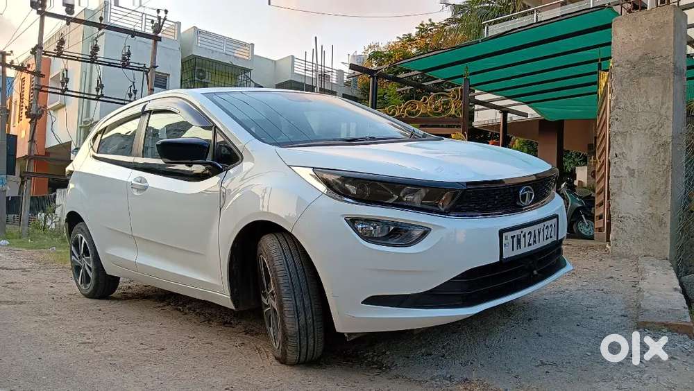 Tata Altroz 2023 Petrol Well Maintained