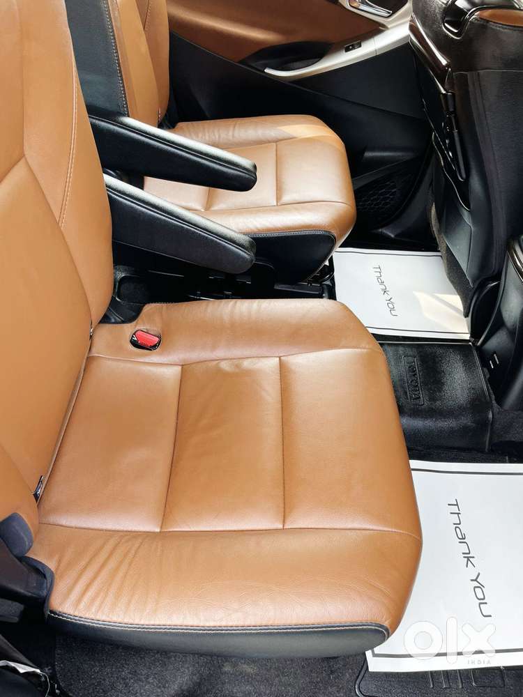 Toyota Innova Crysta