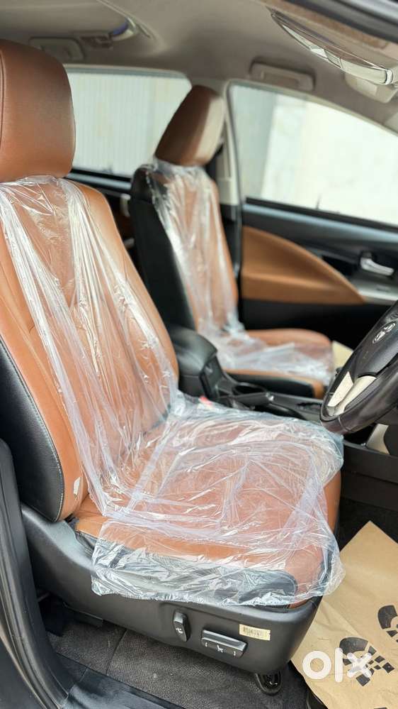 Toyota Innova Crysta 2.8z Automatic, 2016, Diesel