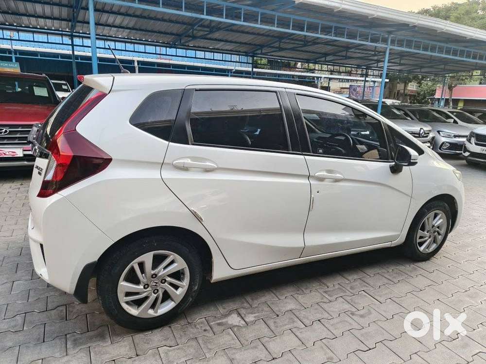 Honda Jazz V Mt Privilege, 2016, Petrol