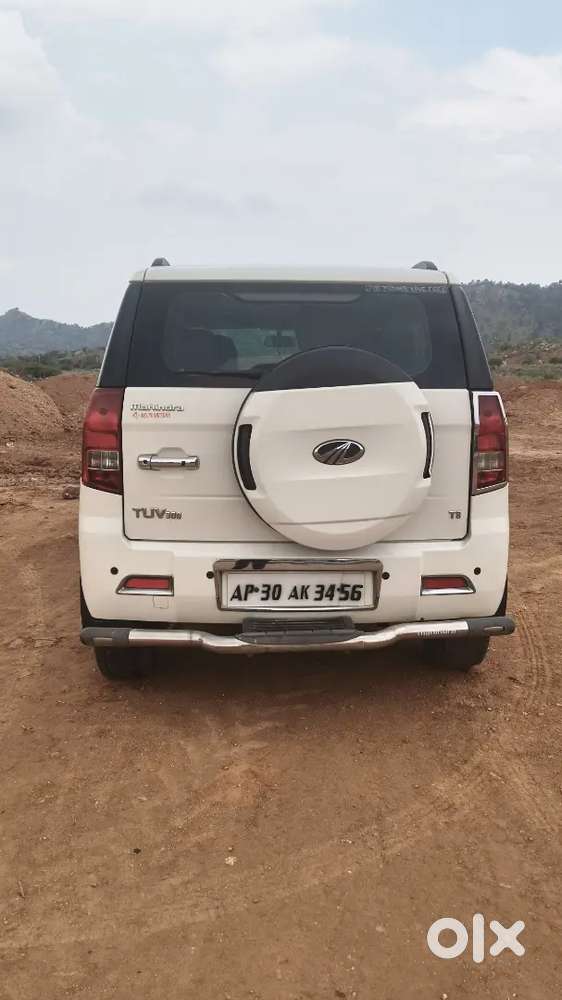 Mahindra Tuv 300 2017
