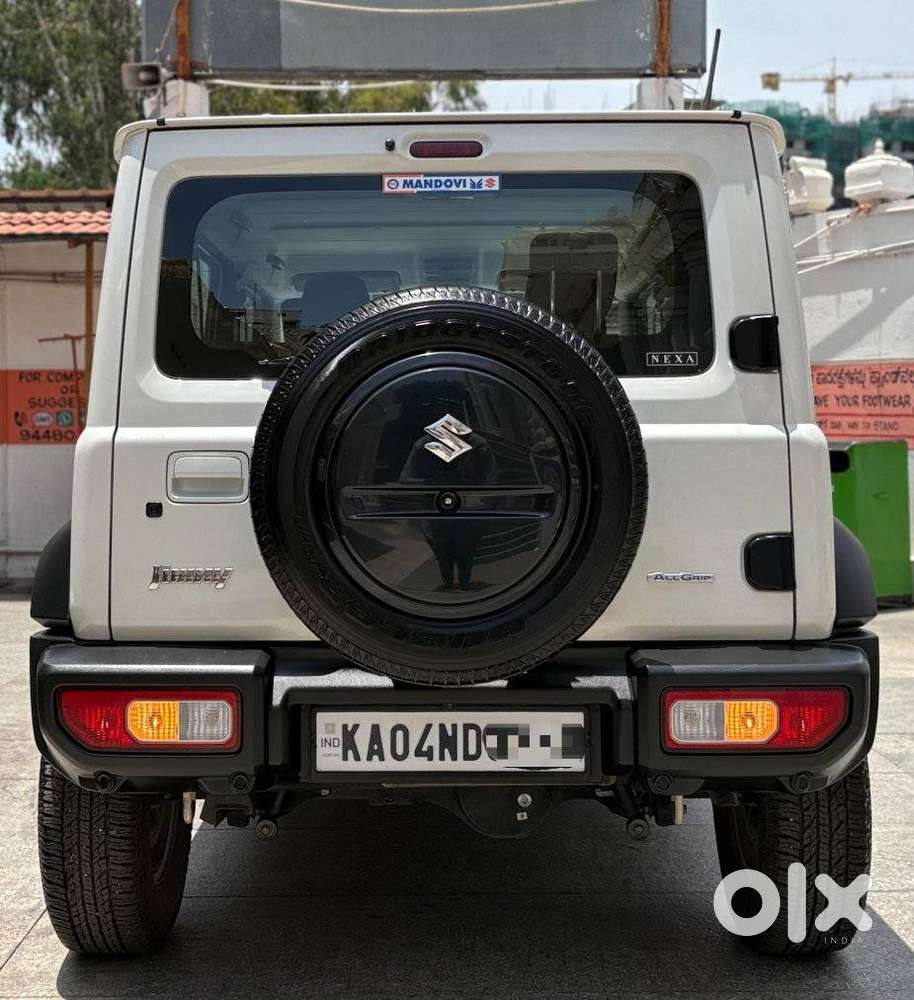Maruti Suzuki Jimny Alpha At Dual Tone, 2023, Petrol