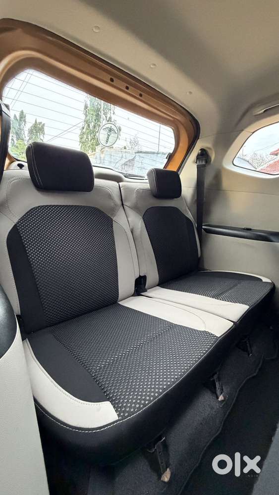 Renault Triber Rxz, 2019, Petrol