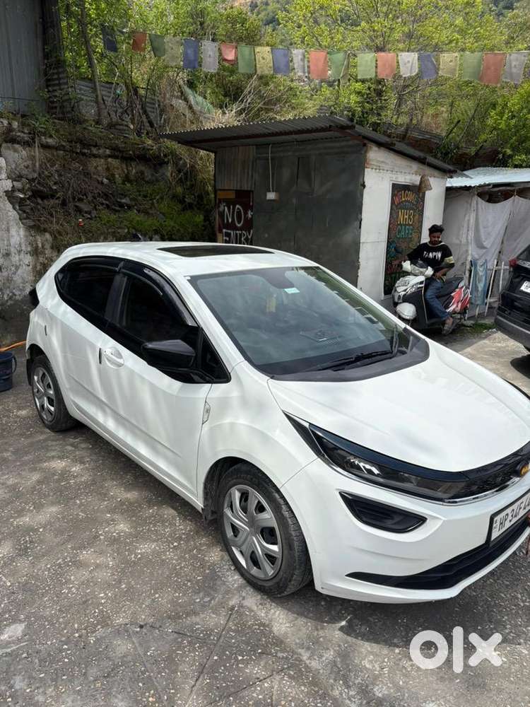 Tata Altroz 2024 Petrol Brand New Condition