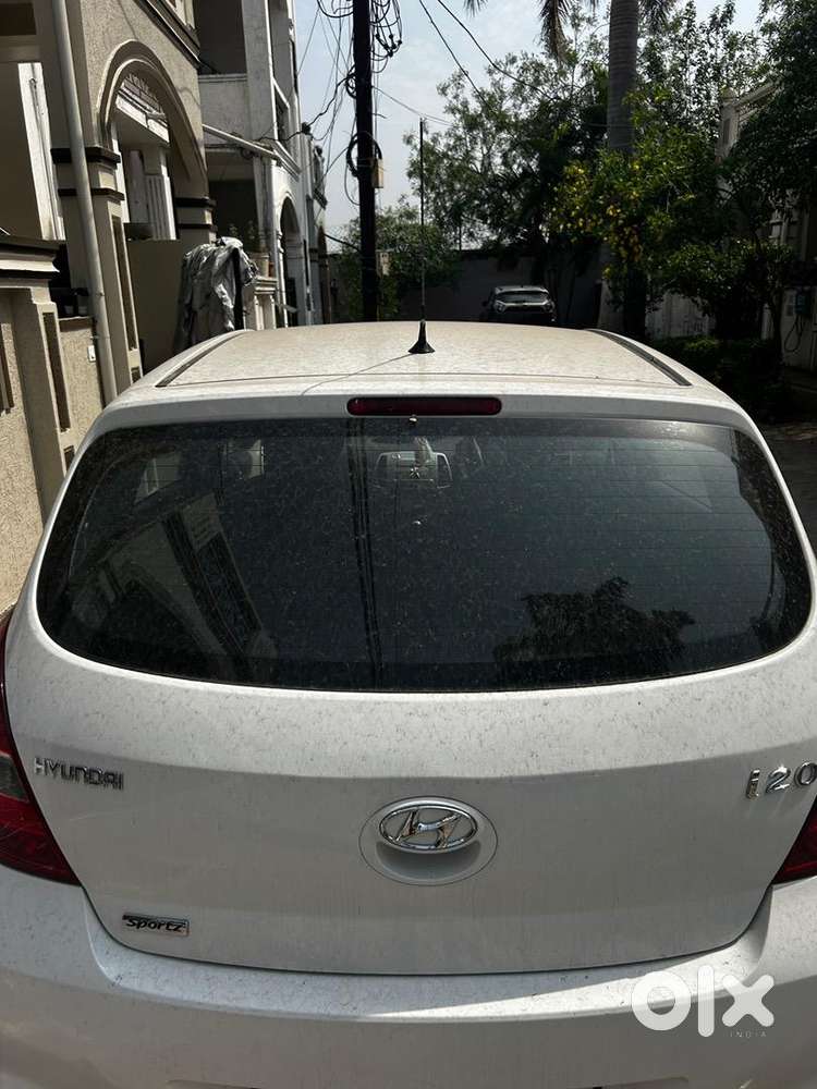 Hyundai I20 Sportz 2012 Petrol Manual  Well Maintained  51,000 Km