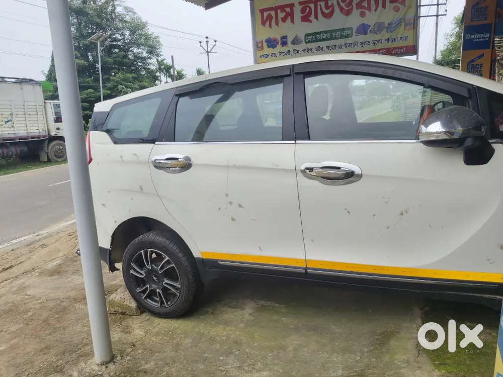 Mahindra Marazzo M8 2019 Diesel