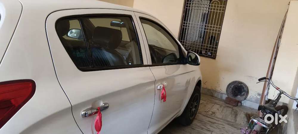 Hyundai I20 Petrol Manual 2015