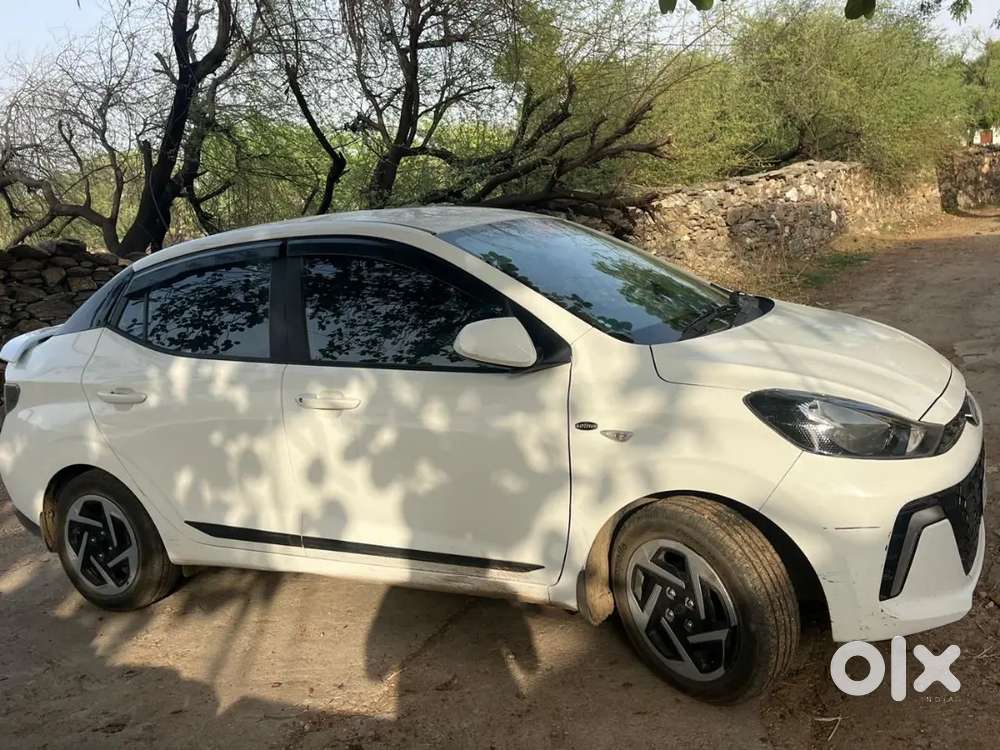 Hyundai Aura 2023 Petrol Well Maintained