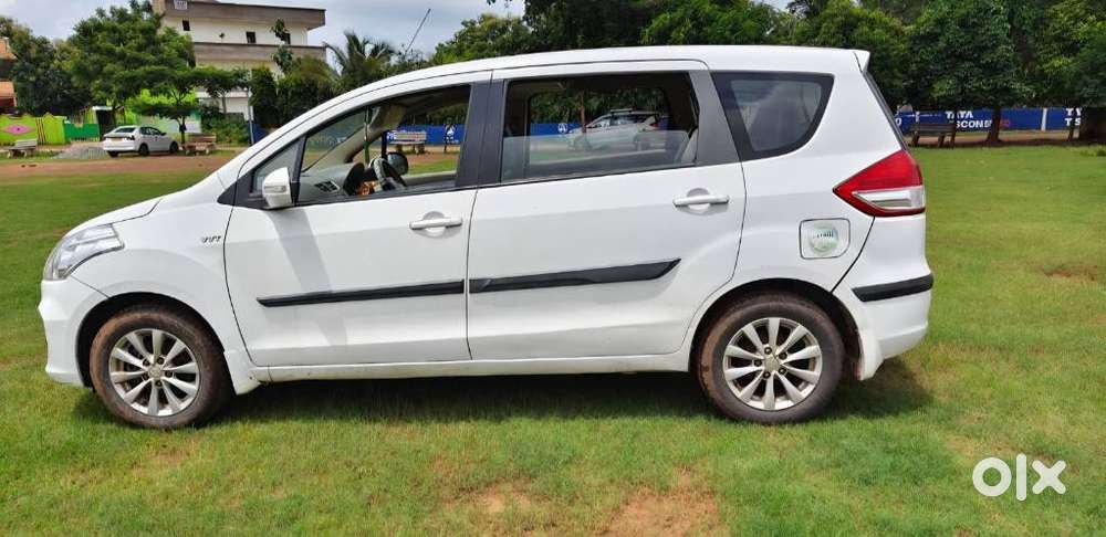 Maruti Suzuki Ertiga Zxi, 2013, Petrol
