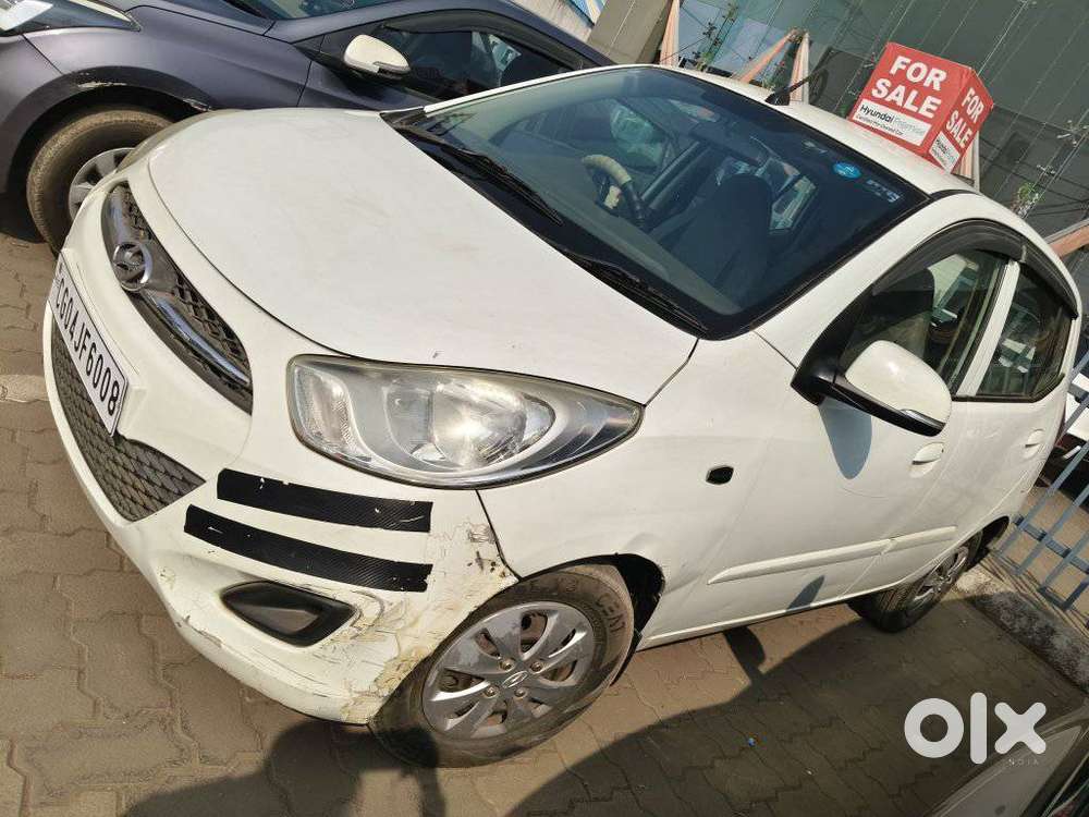 Hyundai I10 Sportz, 2013, Petrol