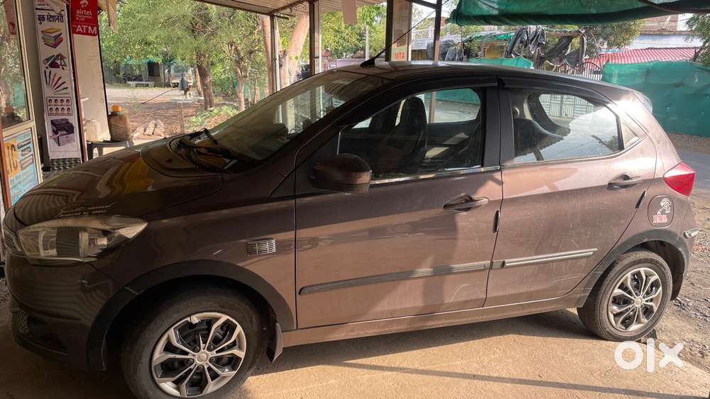 Tata Tiago Petrol 2018