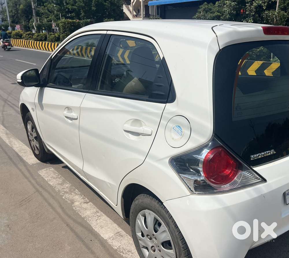 Honda Brio S Mt, 2015, Petrol