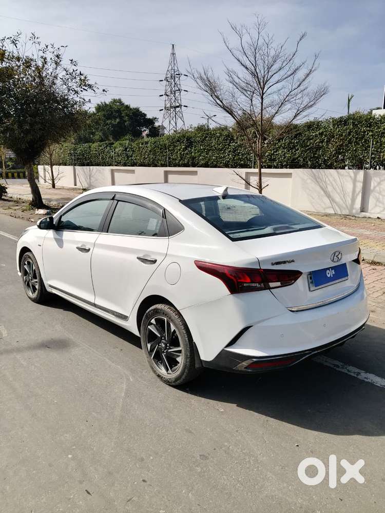 Hyundai Verna 1.5 Sx (o) Diesel At, 2020, Diesel