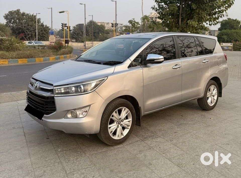 Toyota Innova Crysta 2.4 Z 7 Str, 2016, Diesel