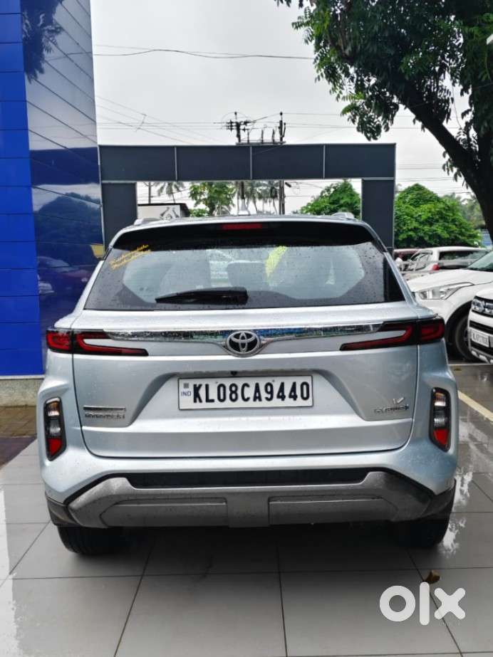 Toyota Urban Cruiser Hyryder 1.5 V Neo Drive At, 2023, Petrol