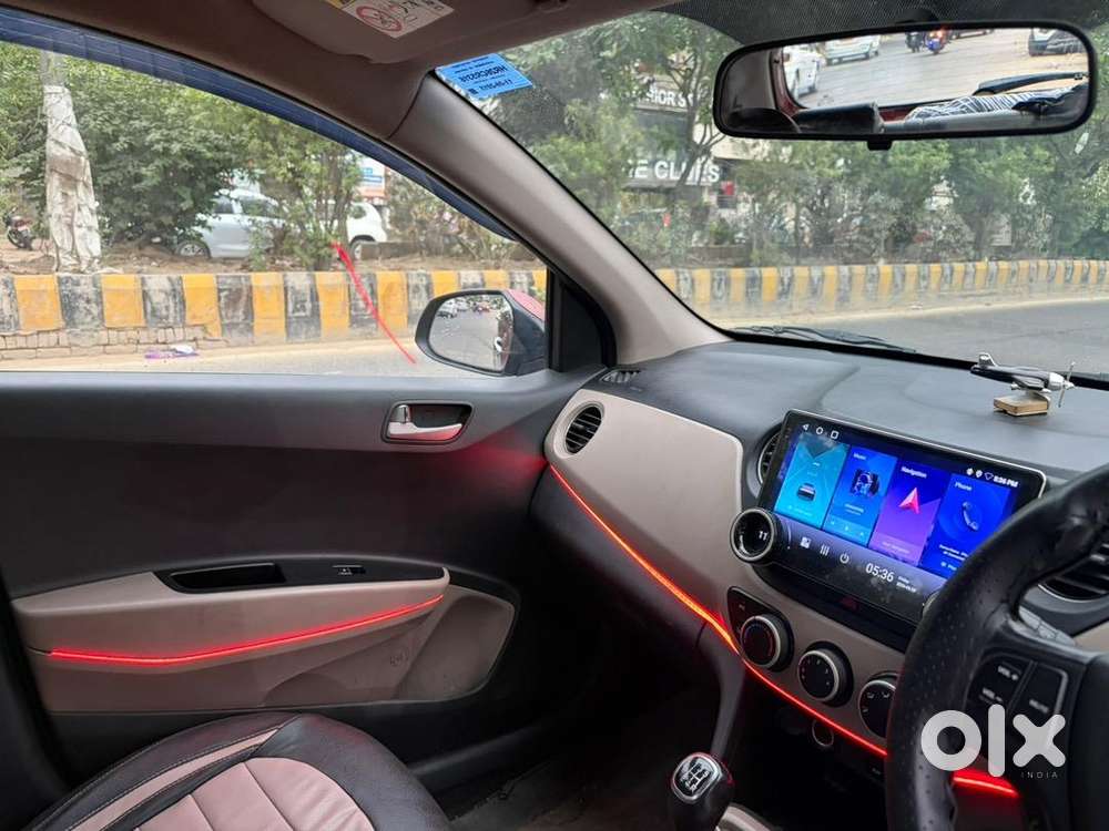 Hyundai Grand I10 2015 Top Model Petrol In Showroom Condition
