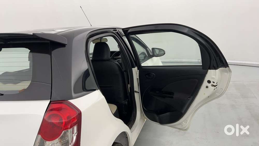 Toyota Etios Liva 1.4 Vxd Dual Tone, 2019, Diesel