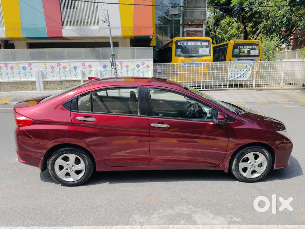 Honda City V Mt, 2015, Petrol